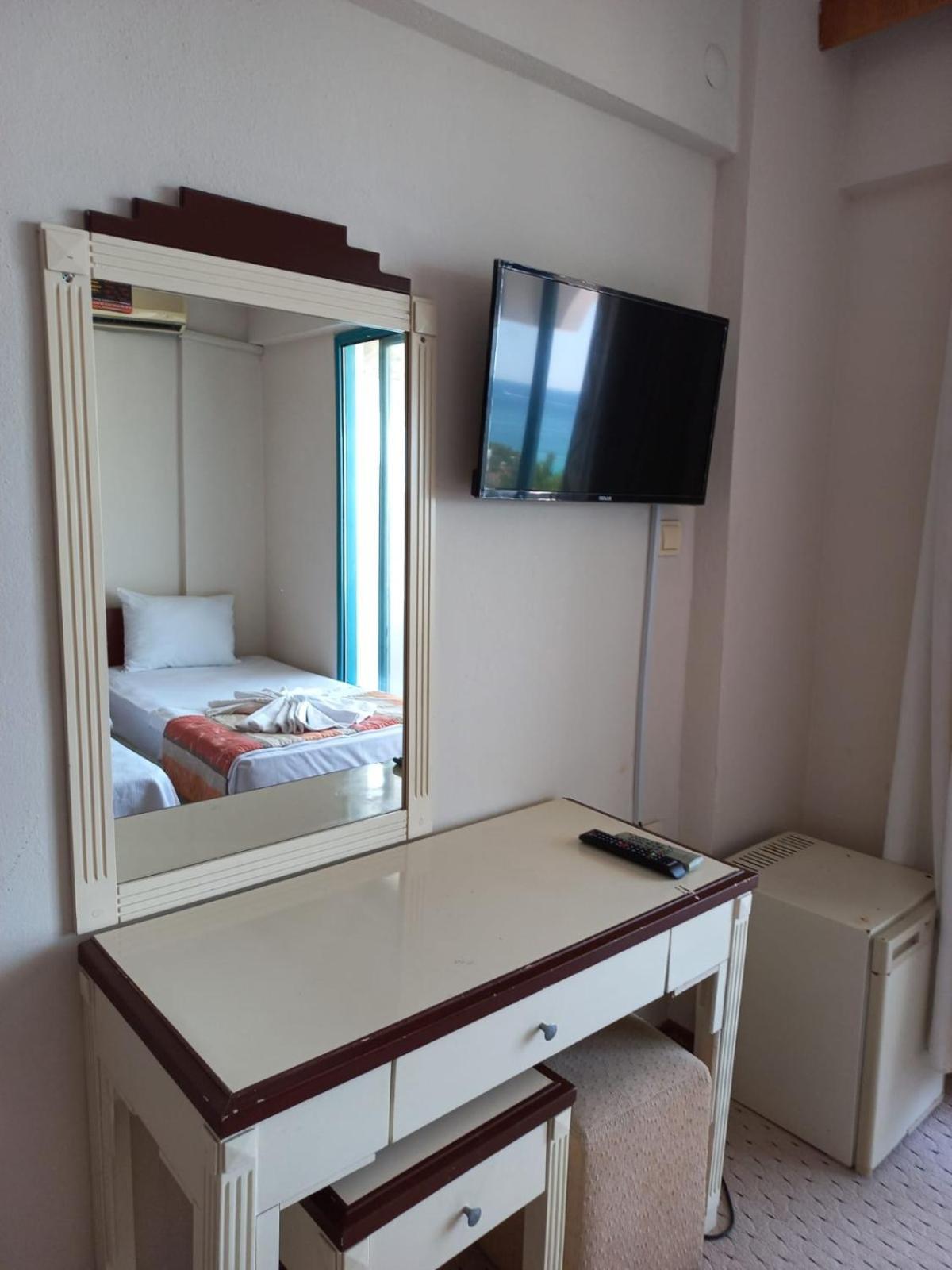 Efsane Hotel Дидим Екстериор снимка